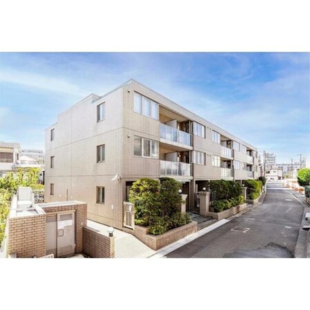 レジディア世田谷若林の物件外観写真